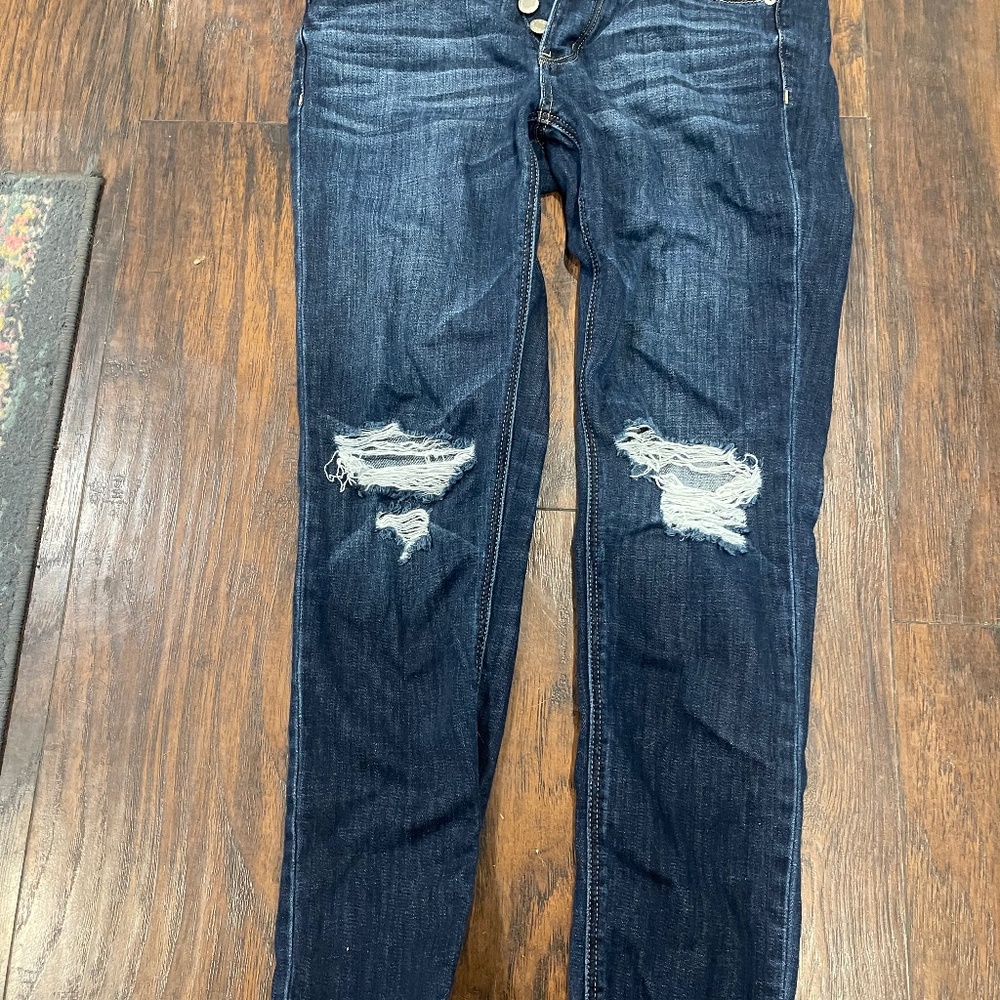 AE Dark Wash Tomgirl Jeans